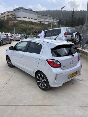 מיצובישי ספייס סטאר
