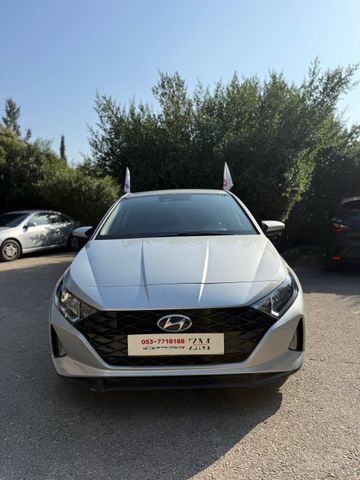 מודעת רכב יונדאי i20