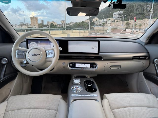 ג'נסיס GV60