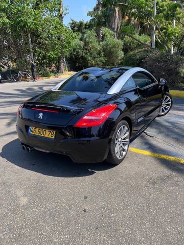 פיג'ו RCZ