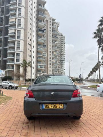 פיג'ו 301