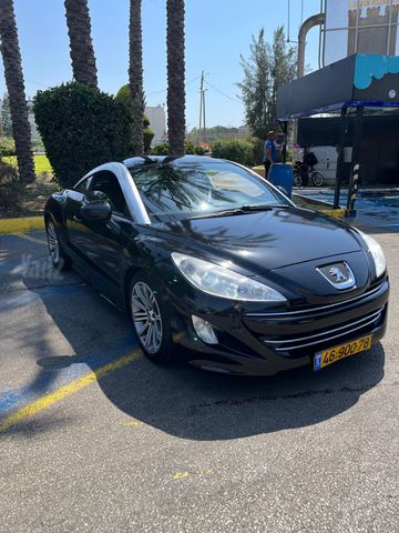 פיג'ו RCZ