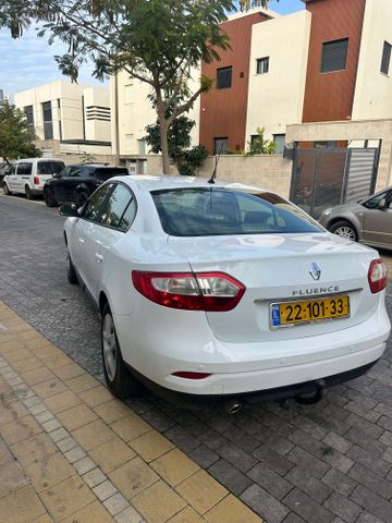 רנו פלואנס