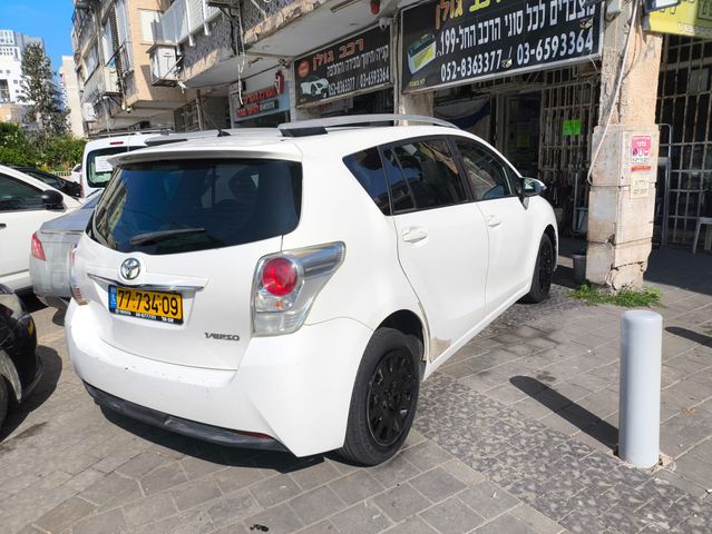 טויוטה ורסו