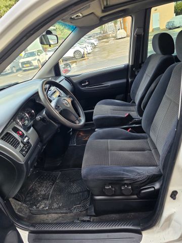 מאזדה MPV