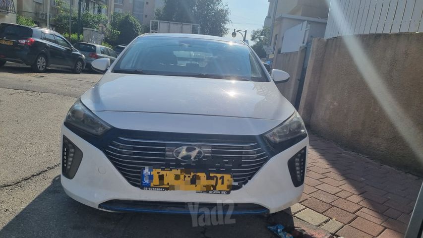 יונדאי איוניק