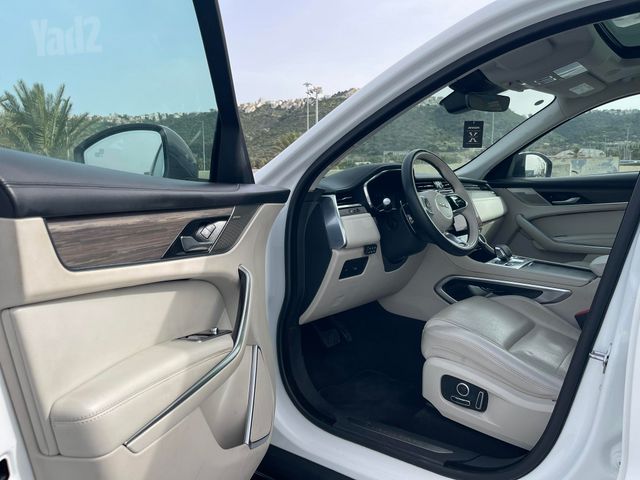 יגואר F-Pace