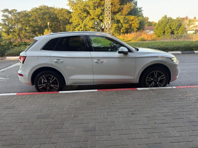 אאודי Q5