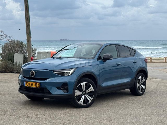 מודעת רכב וולוו C40