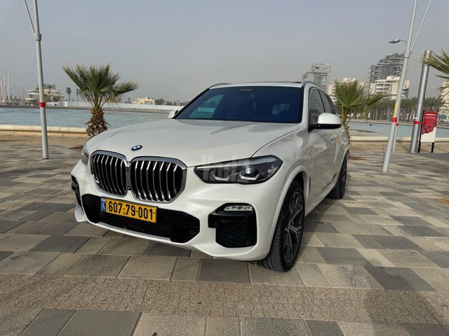 ב מ וו X5
