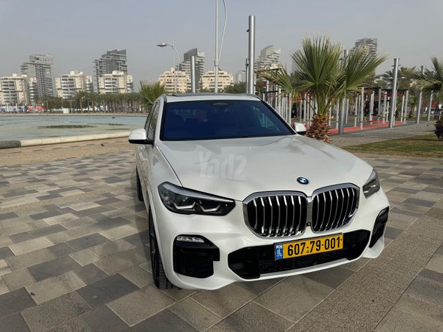 ב מ וו X5