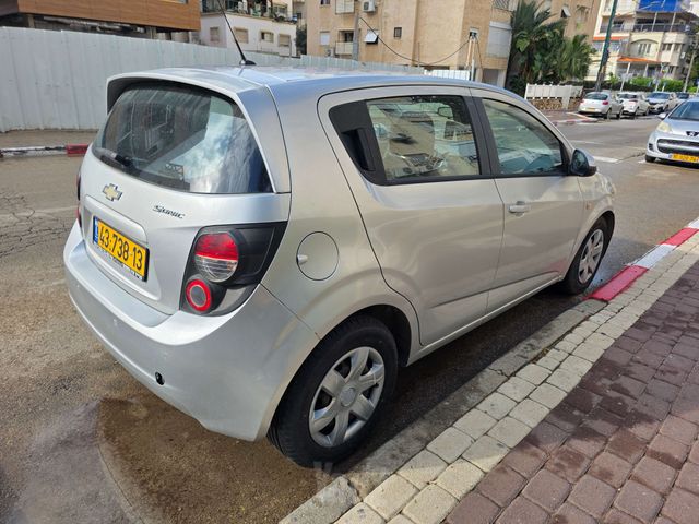 שברולט סוניק