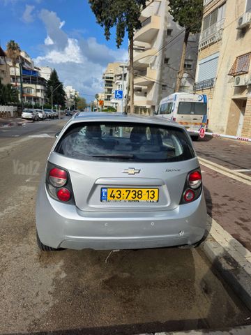 שברולט סוניק