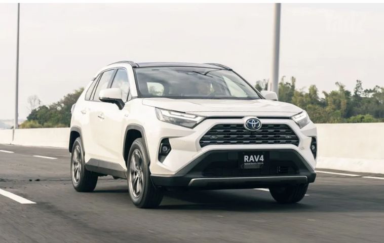 טויוטה RAV4