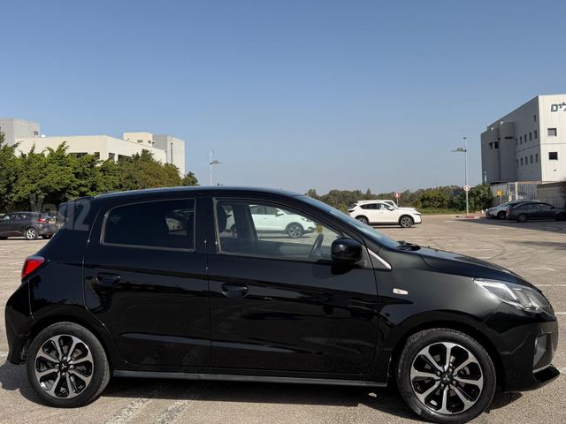 מיצובישי ספייס סטאר