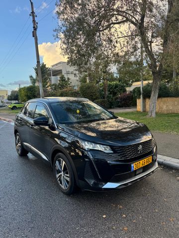 פיג'ו 3008