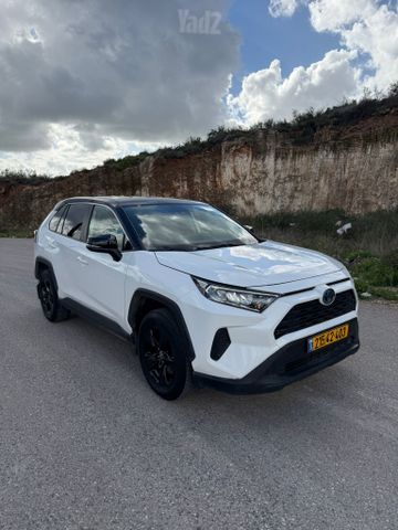 מודעת רכב טויוטה RAV4