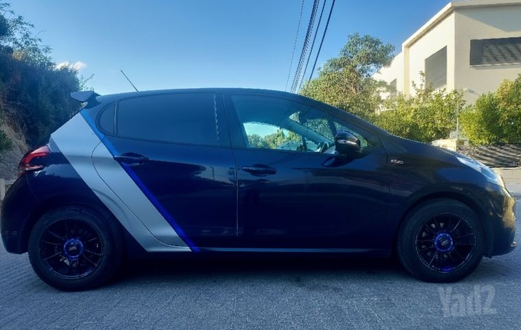 פיג'ו 208