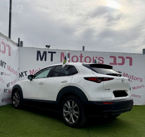 מאזדה CX-30