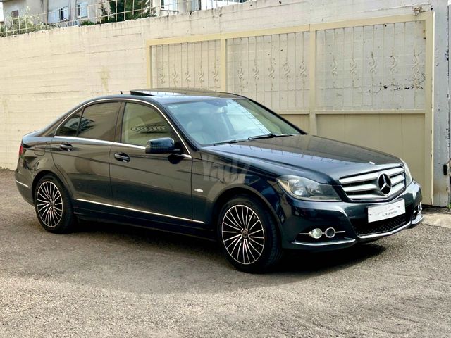 מודעת רכב מרצדס-בנץ C-class