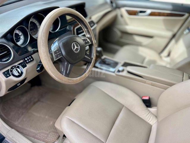 מרצדס-בנץ C-class