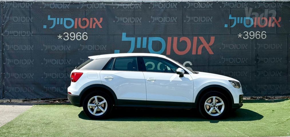 אאודי Q2