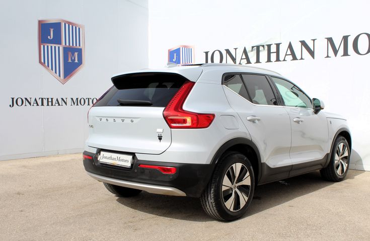 וולוו XC40