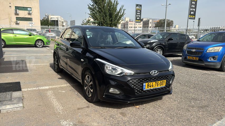 יונדאי i20