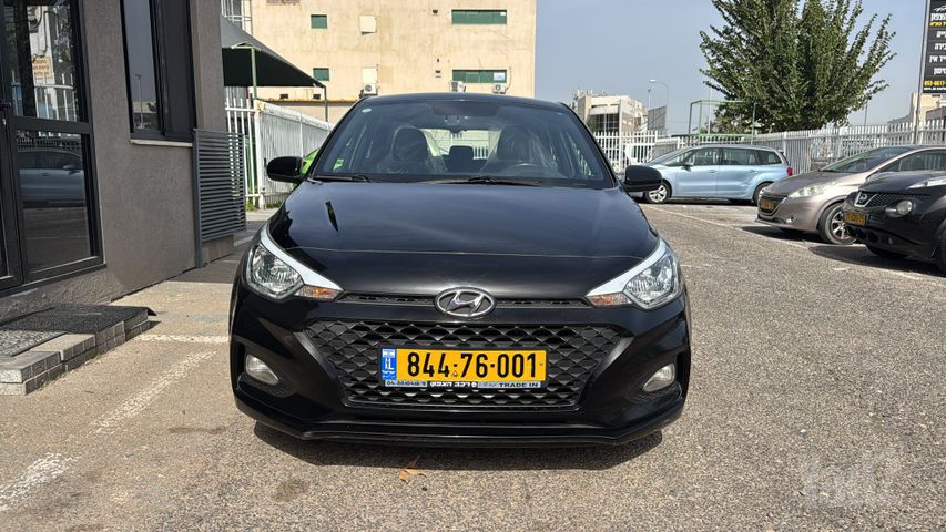 יונדאי i20