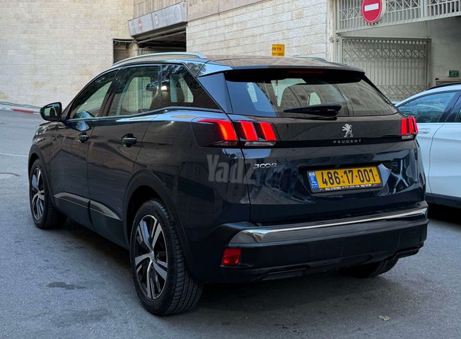 פיג'ו 3008