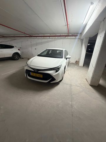 טויוטה קורולה