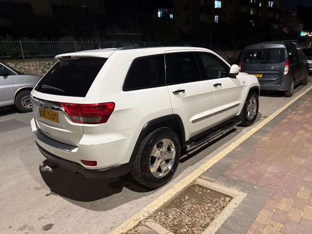ג'יפ גרנד צ'ירוקי