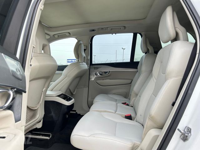 וולוו XC90