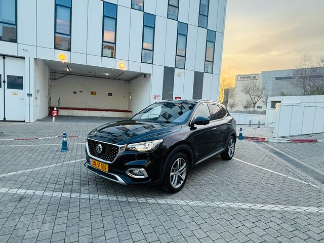 מודעת רכב אם ג'י EHS PHEV