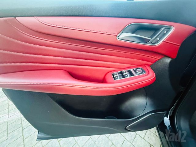 אם ג'י EHS PHEV
