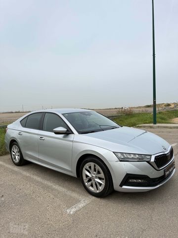 סקודה אוקטביה