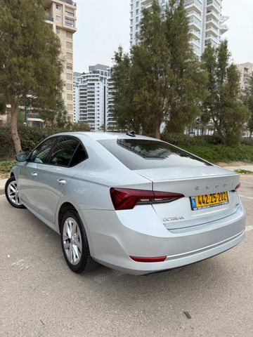 סקודה אוקטביה