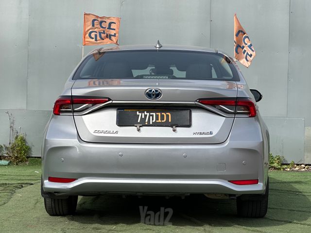 טויוטה קורולה