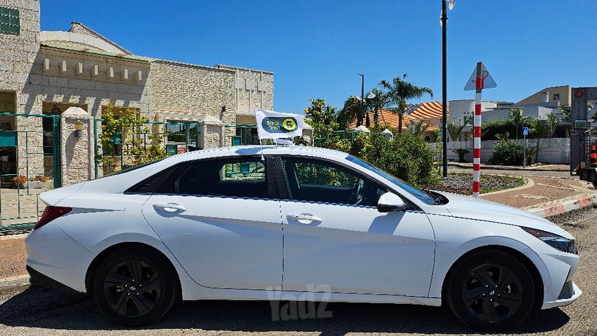 יונדאי אלנטרה