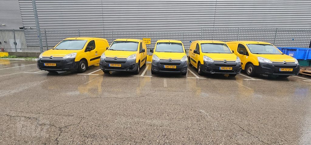 מודעת רכב סיטרואן ברלינגו 