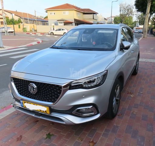 מודעת רכב אם ג'י EHS PHEV