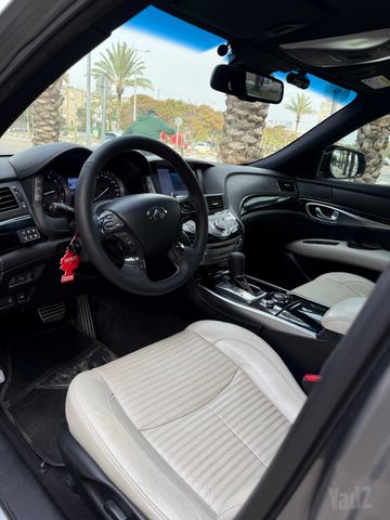 אינפיניטי Q70