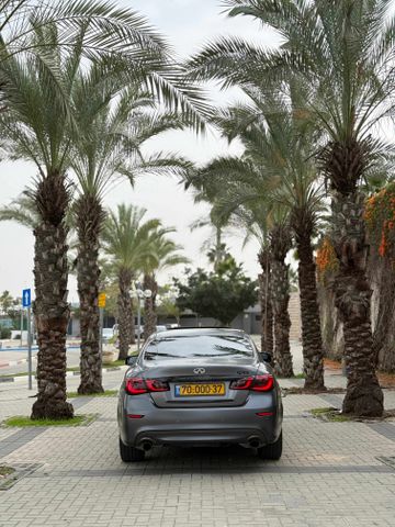 אינפיניטי Q70