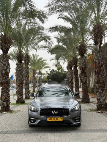 מודעת רכב אינפיניטי Q70