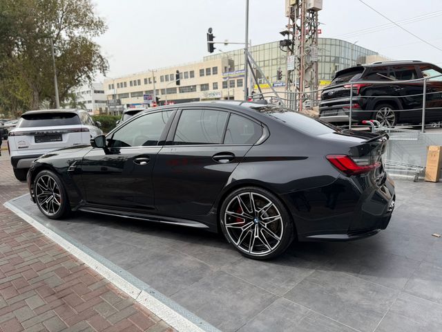 ב מ וו M3