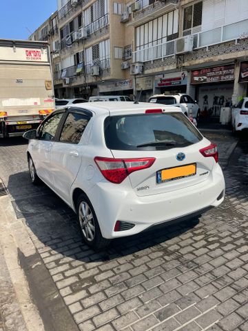 יונדאי אקסנט i25