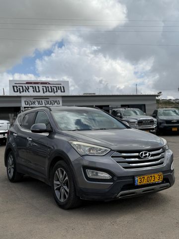 יונדאי סנטה פה
