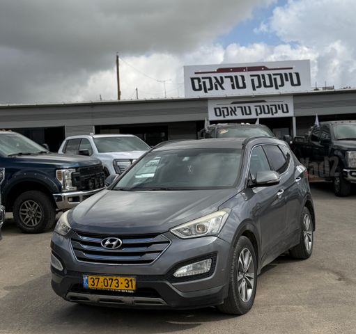 מודעת רכב יונדאי סנטה פה