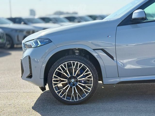 ב מ וו X6