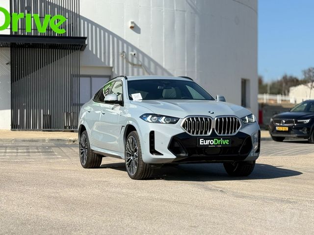 ב מ וו X6